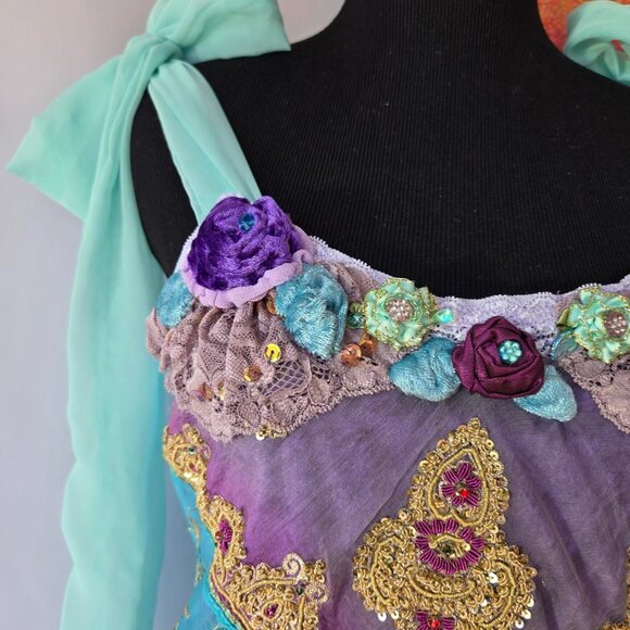 Lavender & Blue Velvet and Vintage Embroidered Blouse | Size Medium - Picture 8 of 8